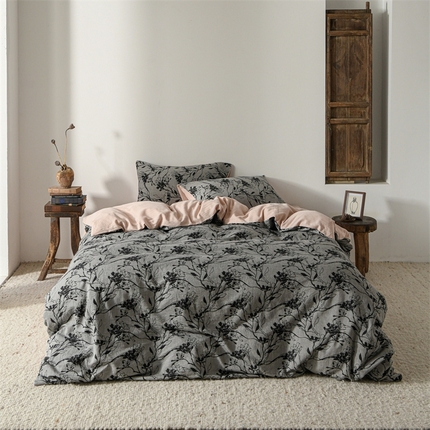 91家纺网 家纺一手货源 找家纺 简家居 2025新款60支色织空气棉四件套 繁花-粉