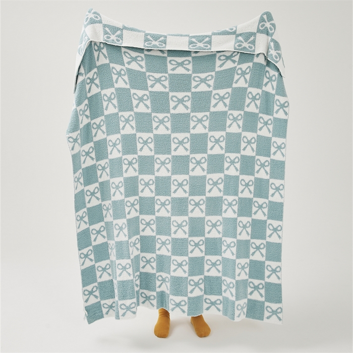 91家纺网 家纺一手货源 找家纺 暖绵绵家纺 2025新款半边绒系列盖毯披肩毯毯子-卓斯（ 最低零售价：161元） 卓斯-雅兰