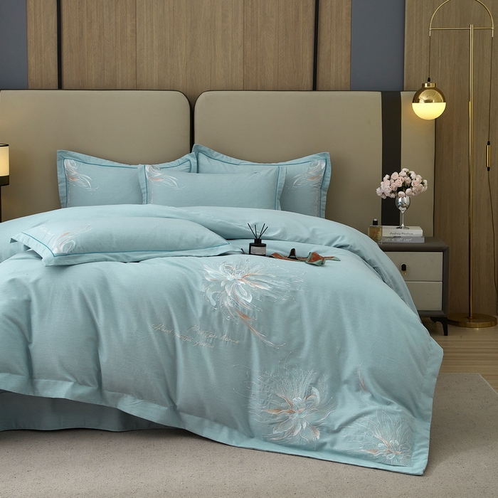 91家纺网 家纺一手货源 找家纺 雲归梦 2025新款全棉加厚磨毛绣花宽边工艺四件套-叶语情深 叶语情深-兰绿