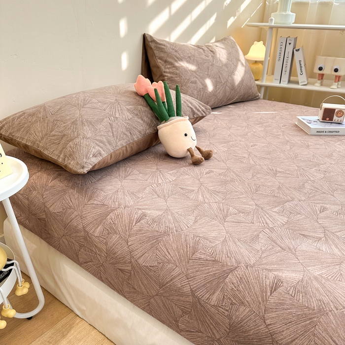 91家纺网 家纺一手货源 找家纺 简宜家居（朝初家纺） 2025新款A版纯棉全棉磨毛单床笠 幽梦一品