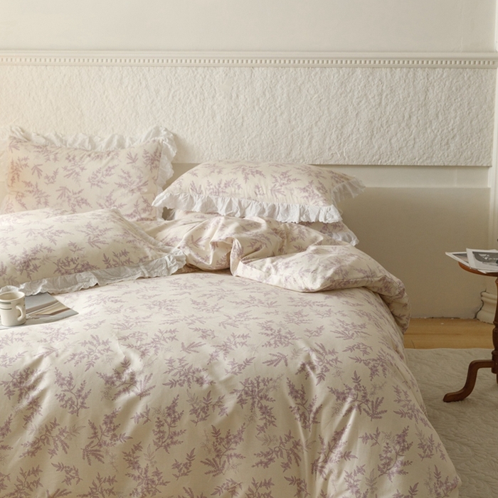 91家纺网 家纺一手货源 找家纺 2025新款【假日花园】全棉蕾丝花边四件套榛叶与花