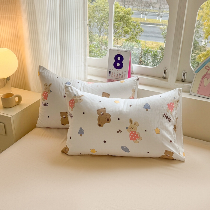 91家纺网 家纺一手货源 找家纺 温眠 2025新款亲肤柔软卡通印花水洗棉四件套 巴萨熊