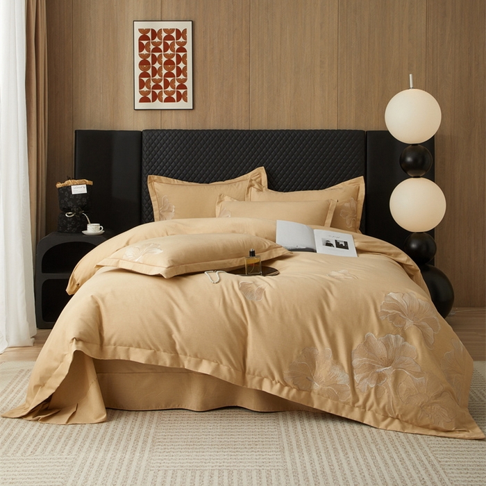 91家纺网 家纺一手货源 找家纺 雲归梦 2025新款全棉加厚磨毛绣花宽边工艺四件套-璀璨人生 璀璨人生-浅棕