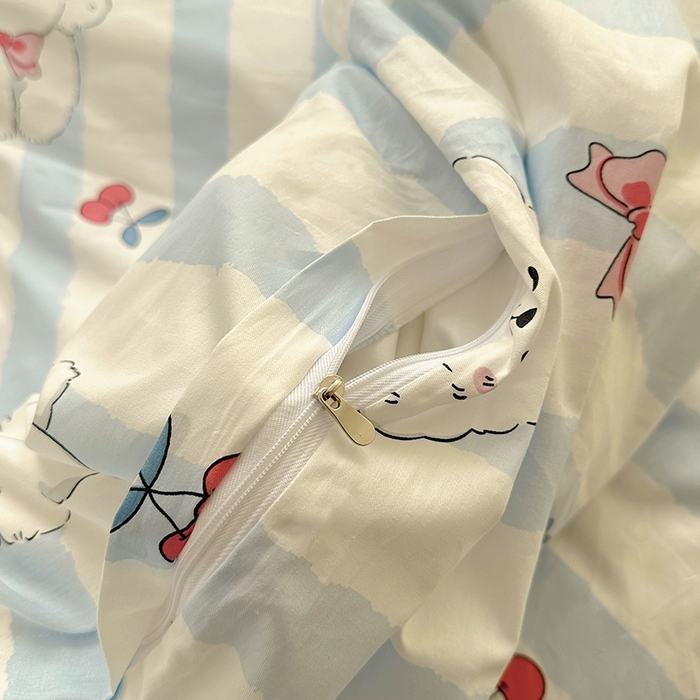 91家纺网 家纺一手货源 找家纺 希诺家居 2025新款全棉纯棉卡通小清新被套床笠四件套 樱桃小奶狗