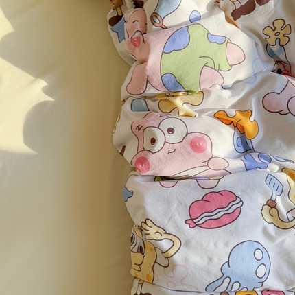 91家纺网 家纺一手货源 找家纺 温眠 2025新款亲肤柔软卡通印花水洗棉四件套 海绵伙伴