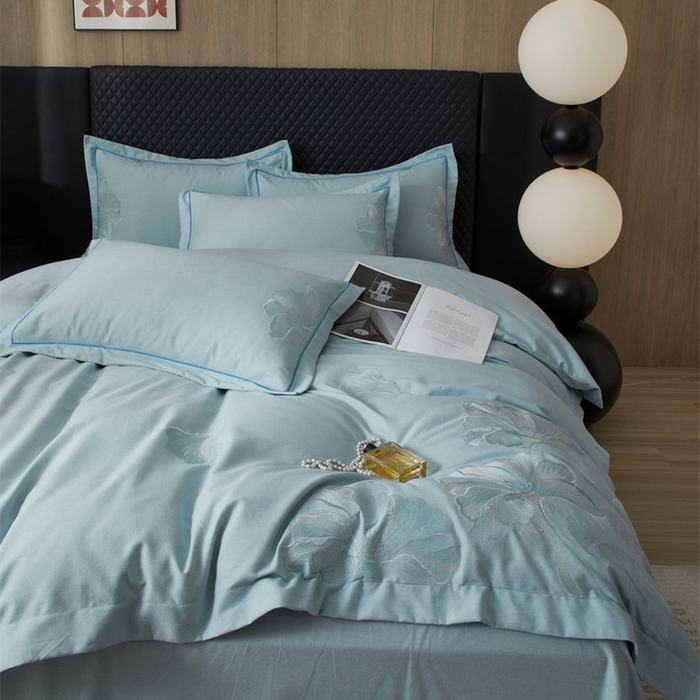 91家纺网 家纺一手货源 找家纺 雲归梦 2025新款全棉加厚磨毛绣花宽边工艺四件套-璀璨人生 璀璨人生-兰绿