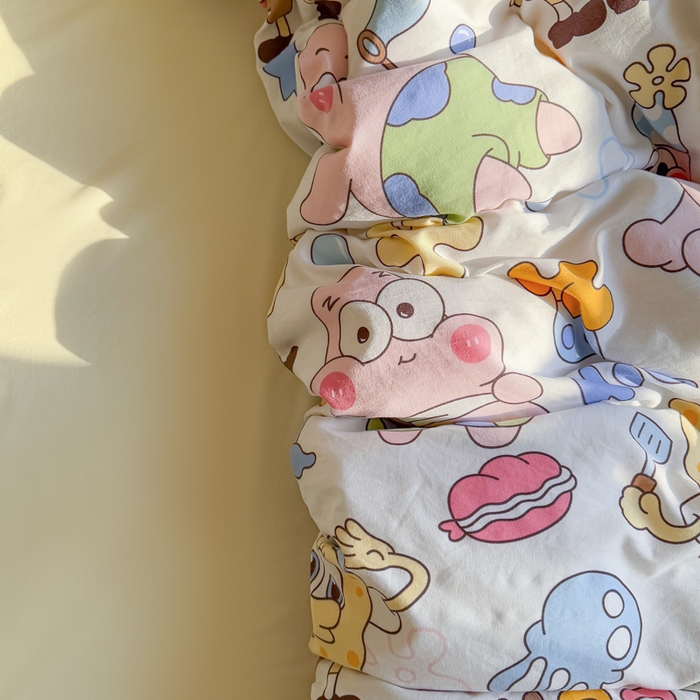 91家纺网 家纺一手货源 找家纺 温眠 2025新款亲肤柔软卡通印花水洗棉四件套 海绵伙伴