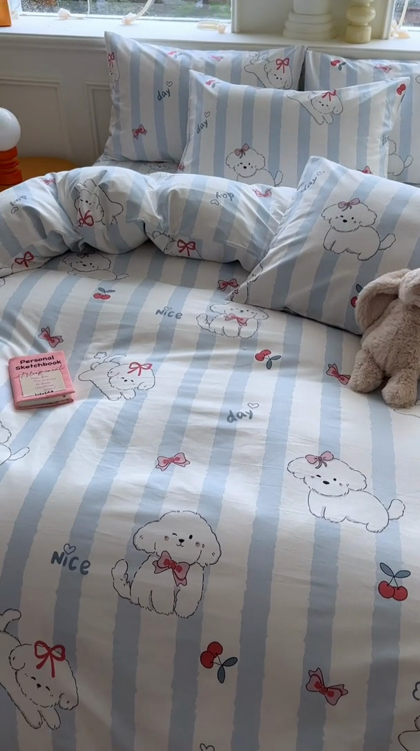 91家纺网 家纺一手货源 找家纺 希诺家居 2025新款全棉纯棉卡通小清新被套床笠四件套 樱桃小奶狗