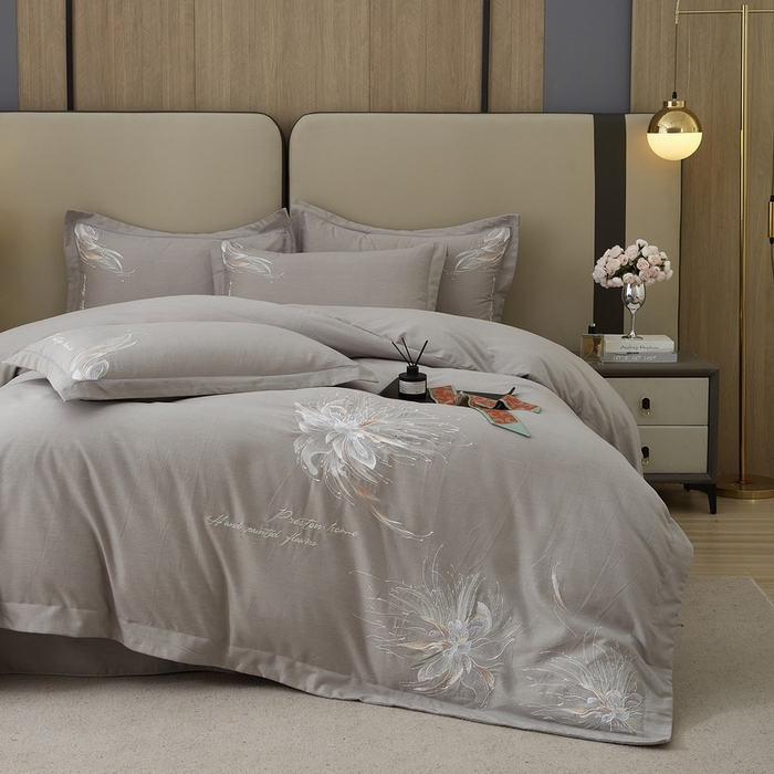 91家纺网 家纺一手货源 找家纺 雲归梦 2025新款全棉加厚磨毛绣花宽边工艺四件套-叶语情深 叶语情深-灰