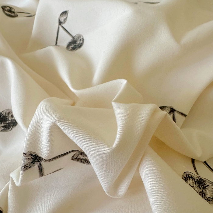 91家纺网 家纺一手货源 找家纺 美梦家纺 2025新款法式赫本风水洗棉床盖四件套系列 赫本风·樱桃