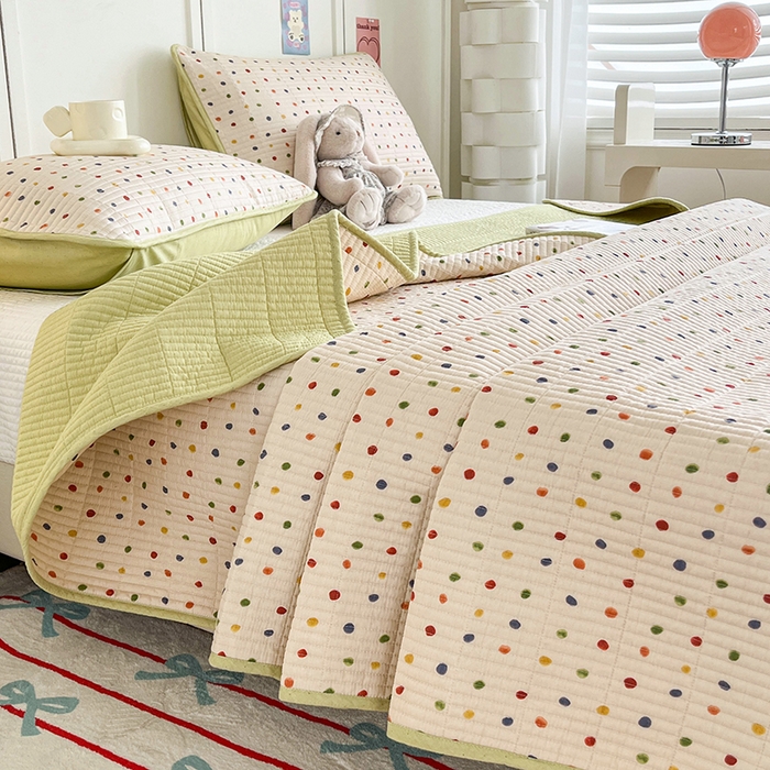 91家纺网 家纺一手货源 找家纺 沐纯家居  2025新款40支双面纯棉印花床盖三件套 波点多多