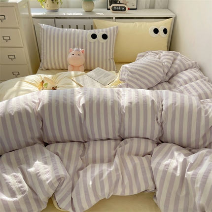 91家纺网 家纺一手货源 找家纺 丽涵家纺 2025新品全棉多巴胺混搭水洗棉毛巾绣四件套 ins混搭-宽条紫