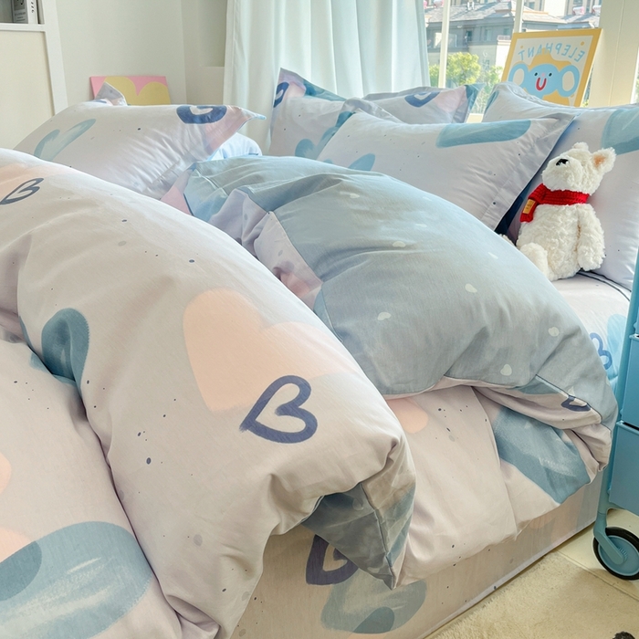 91家纺网 家纺一手货源 找家纺 菲梵家纺 2025新款小清新喷气印花全棉单品被套 浪漫心语