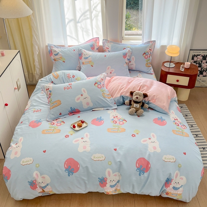 91家纺网 家纺一手货源 找家纺 菲梵家纺 2025新款小清新喷气印花全棉单品被套 萌兔日记