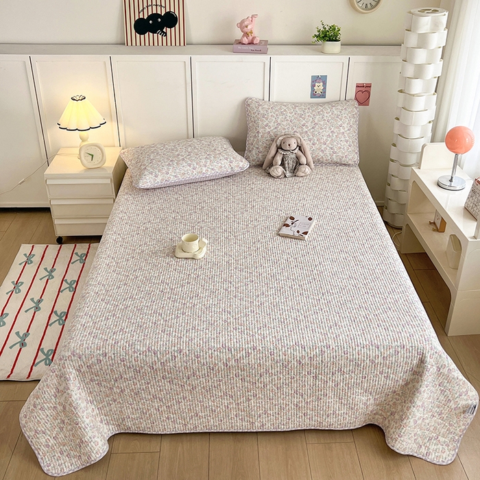 91家纺网 家纺一手货源 找家纺 沐纯家居  2025新款40支双面纯棉印花床盖三件套 紫韵