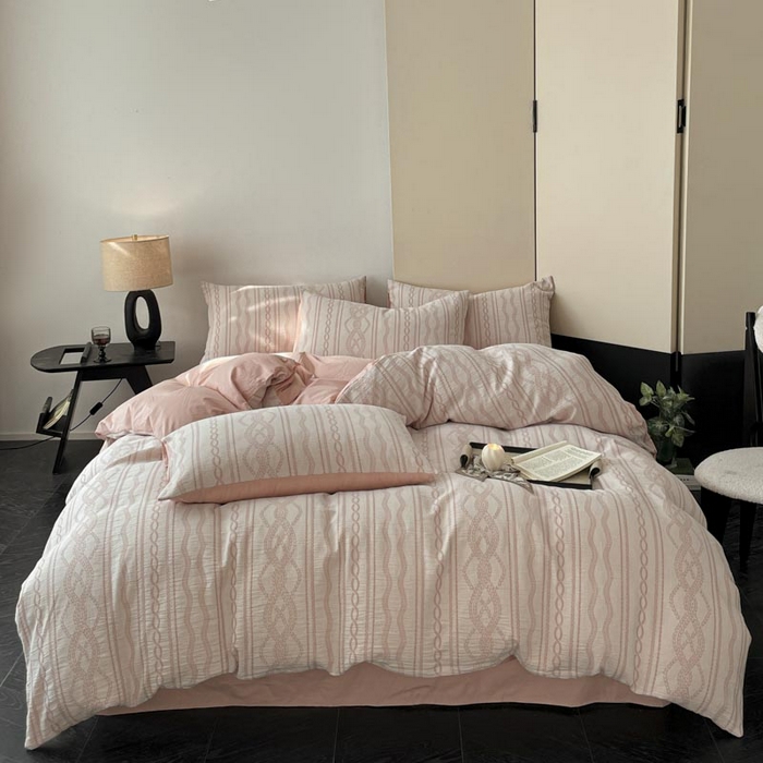 91家纺网 家纺一手货源 找家纺 ab家纺 2025新款全棉三层纱小提花四件套 暖阳-粉