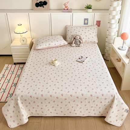 91家纺网 家纺一手货源 找家纺 沐纯家居  2025新款40支双面纯棉印花床盖三件套 粉色恋人