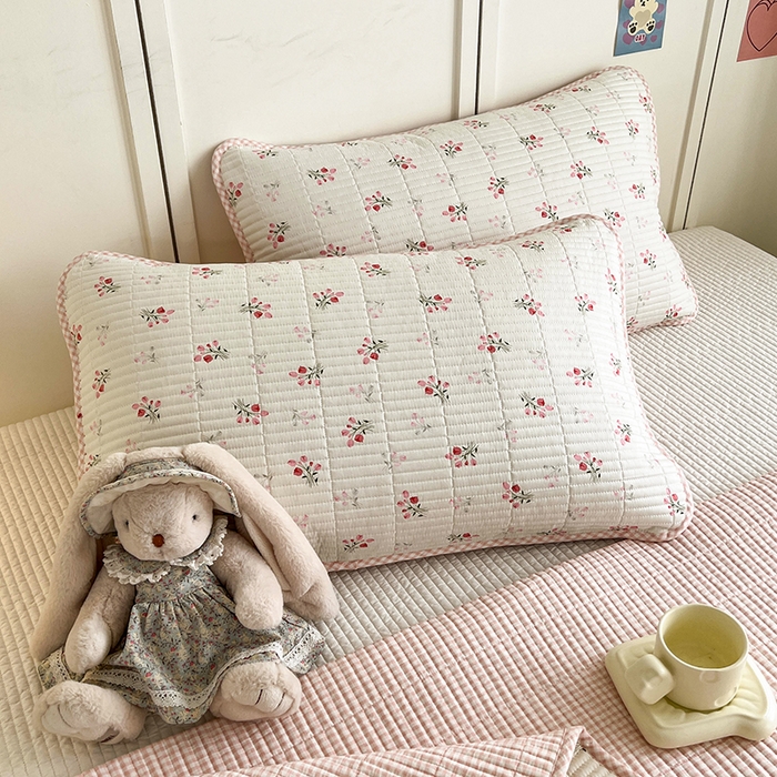 91家纺网 家纺一手货源 找家纺 沐纯家居  2025新款40支双面纯棉印花床盖三件套 粉色恋人