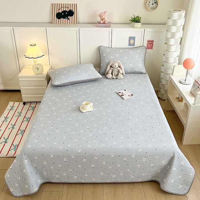 91家纺网 家纺一手货源 找家纺 沐纯家居  2025新款40支双面纯棉印花床盖三件套 皮皮狗