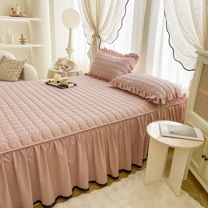 91家纺网 家纺一手货源 找家纺 笠裙家纺 2025新款防水款A类原棉水洗棉夹大豆棉加厚床裙-爱格系列 爱格-豆沙