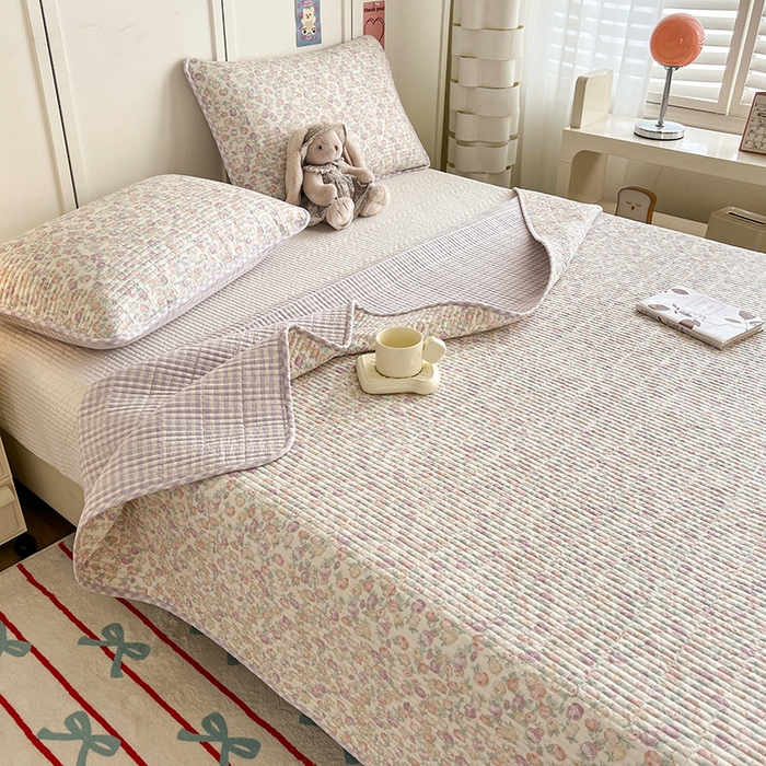 91家纺网 家纺一手货源 找家纺 沐纯家居  2025新款40支双面纯棉印花床盖三件套 紫韵