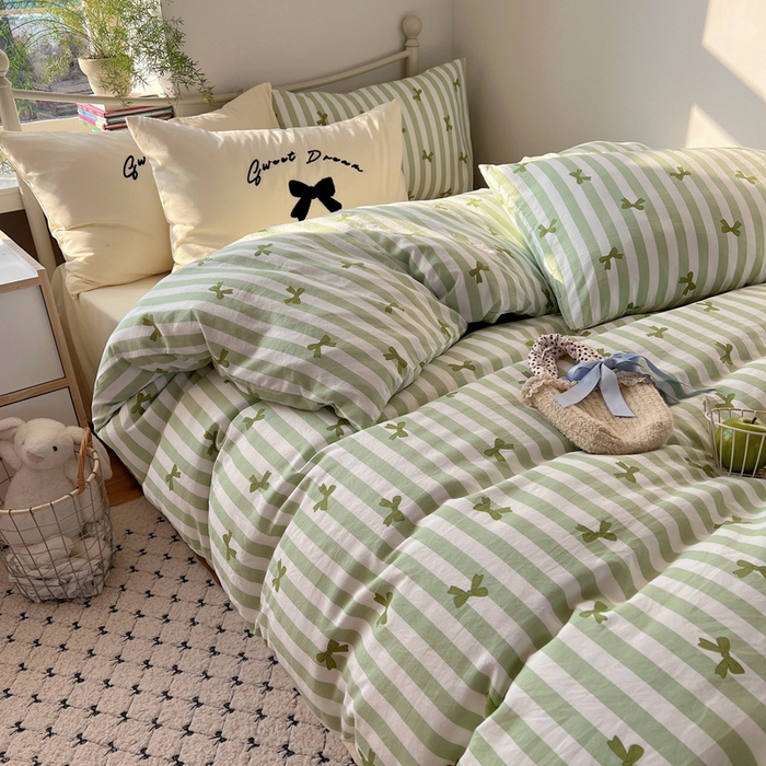 91家纺网 家纺一手货源 找家纺 桃心家居 2025新款A类亲肤舒适软糯云柔水洗棉毛巾绣奶油可爱蝴蝶结水洗棉系列四件套 云柔水洗棉-奶油蝴蝶结绿绿