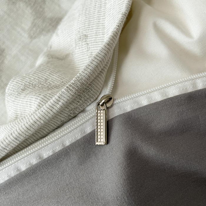 91家纺网 家纺一手货源 找家纺 ab家纺 2025新款全棉三层纱小提花四件套 素影-灰