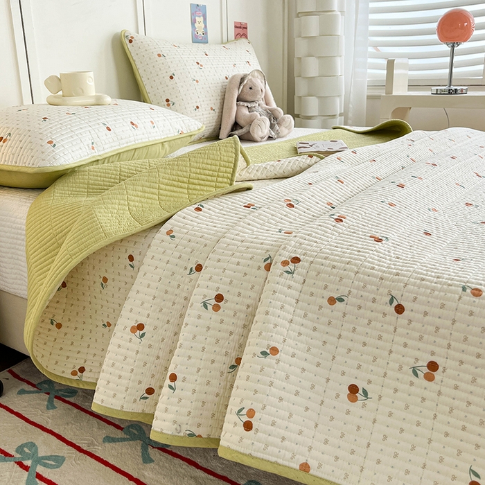 91家纺网 家纺一手货源 找家纺 沐纯家居  2025新款40支双面纯棉印花床盖三件套 樱桃芝士