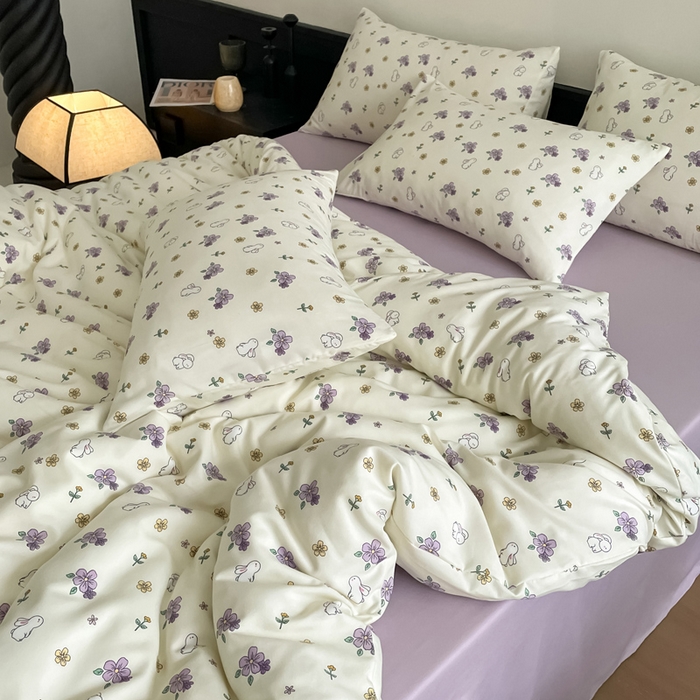 91家纺网 家纺一手货源 找家纺 仟网汇 2025新款小清新有氧针织棉双层纱系列四件套 鲜花小兔