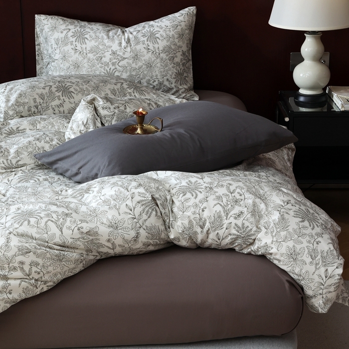 91家纺网 家纺一手货源 找家纺 梦可莱家居 2025新款全棉针织四件套【加大系列】 枝秋灰