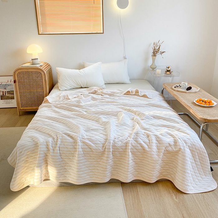 91家纺网 家纺一手货源 找家纺 尺素 2025新款针织棉夏被系列-条纹 条纹黄