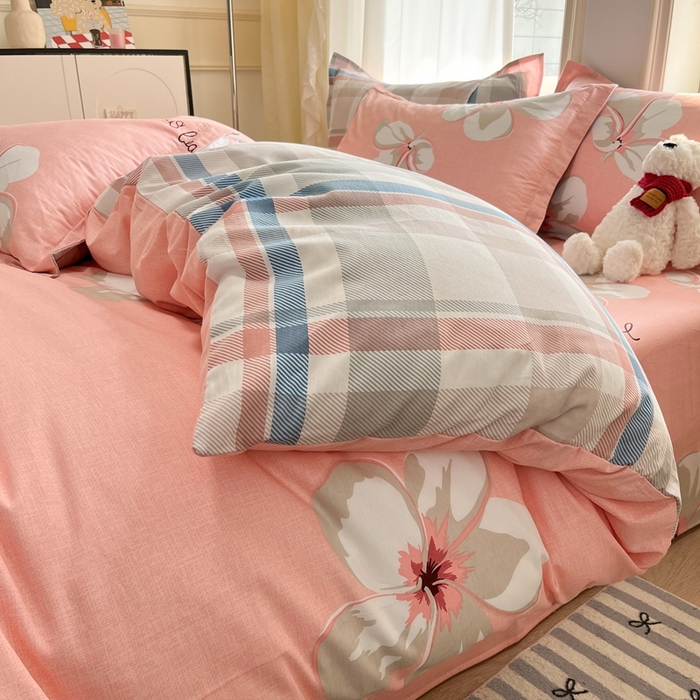 91家纺网 家纺一手货源 找家纺 菲梵家纺 2025新款小清新喷气印花全棉单品被套 幸福朵朵