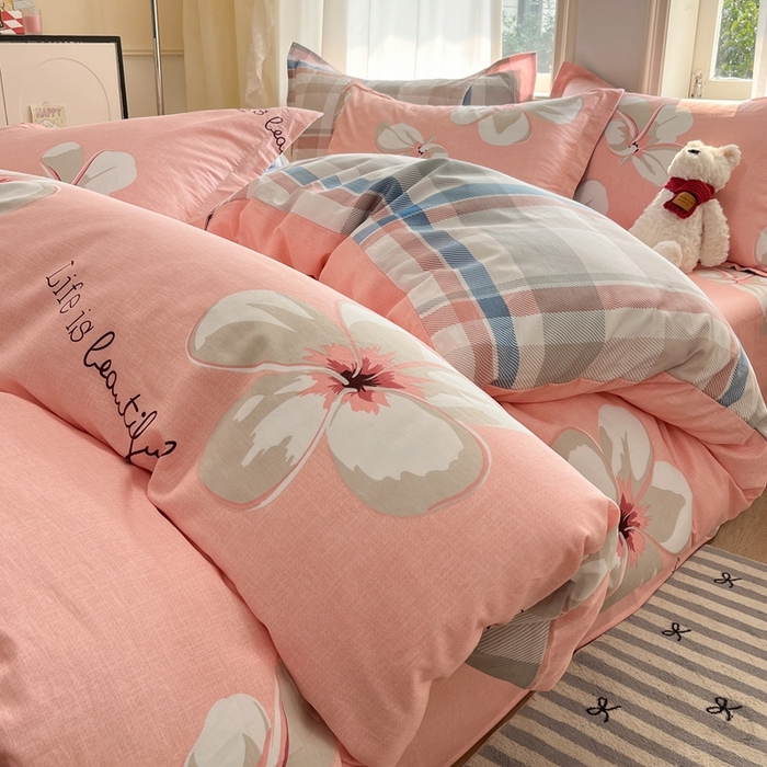 91家纺网 家纺一手货源 找家纺 菲梵家纺 2025新款小清新喷气印花全棉单品被套 幸福朵朵