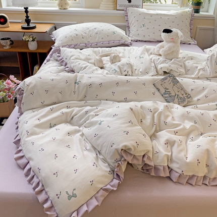 91家纺网 家纺一手货源 找家纺 （总）尤米 2025新款高克重针织双层纱花边款四件套