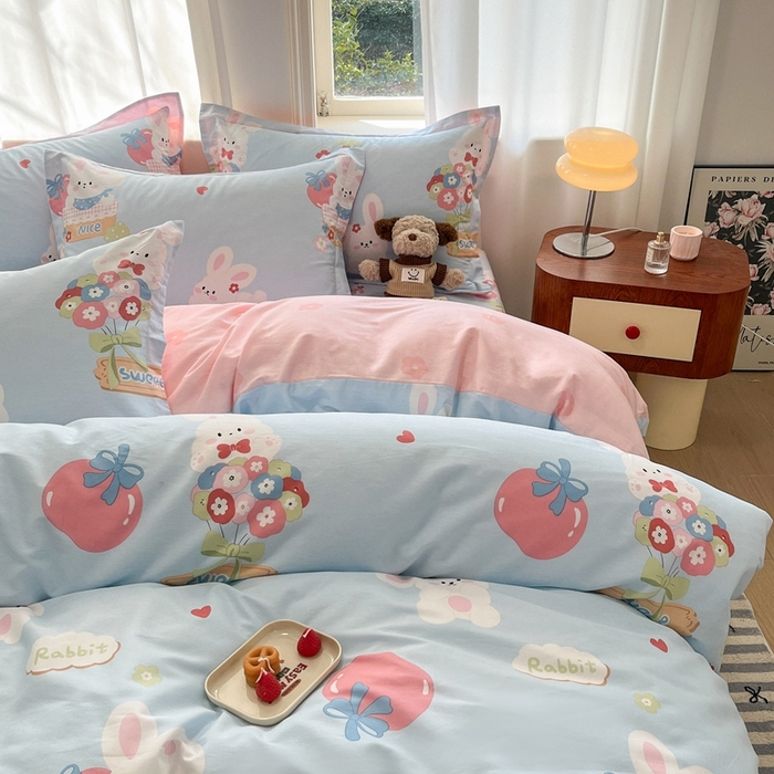 91家纺网 家纺一手货源 找家纺 菲梵家纺 2025新款小清新喷气印花全棉单品被套 萌兔日记