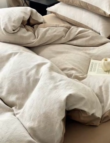 91家纺网 家纺一手货源 找家纺 ab家纺 2025新款全棉三层纱小提花四件套 伯爵-咖