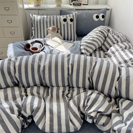 91家纺网 家纺一手货源 找家纺 丽涵家纺 2025新品全棉多巴胺混搭水洗棉毛巾绣四件套 ins混搭4-宽条黑