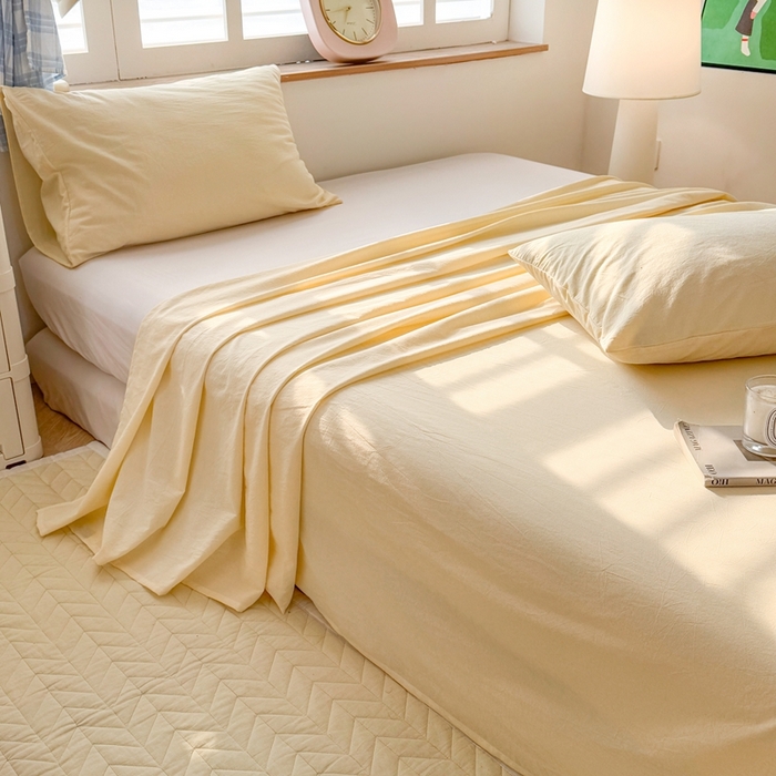 91家纺网 家纺一手货源 找家纺 温眠 2025新款A类全棉色织水洗棉床单 米黄