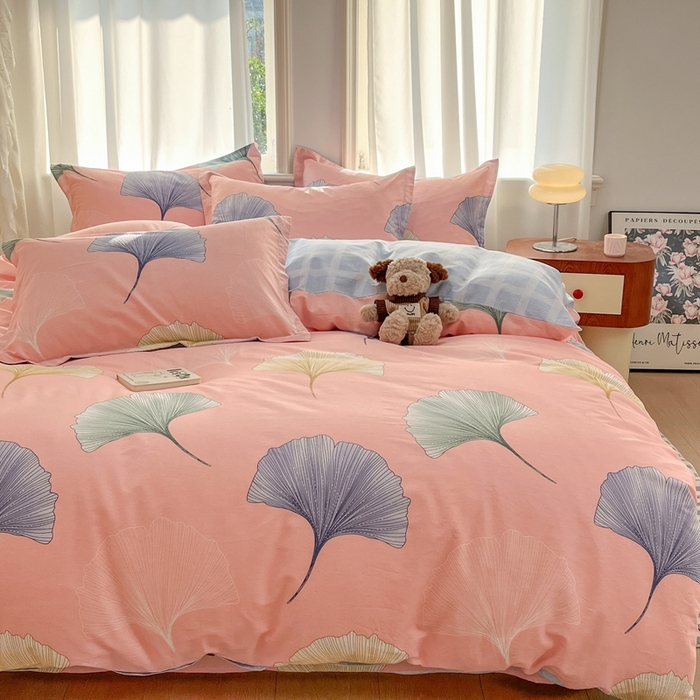 91家纺网 家纺一手货源 找家纺 菲梵家纺 2025新款小清新喷气印花全棉单品被套 今秋杉叶