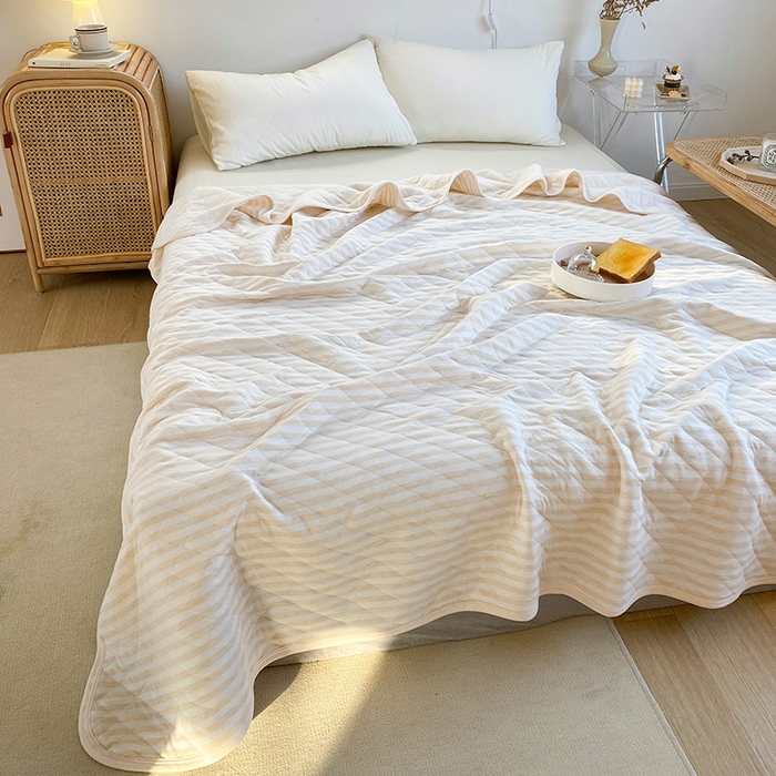 91家纺网 家纺一手货源 找家纺 尺素 2025新款针织棉夏被系列-条纹 条纹黄