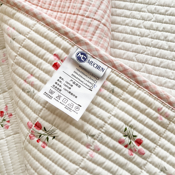 91家纺网 家纺一手货源 找家纺 沐纯家居  2025新款40支双面纯棉印花床盖三件套 粉色恋人