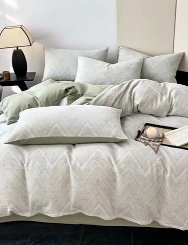 91家纺网 家纺一手货源 找家纺 ab家纺 2025新款全棉三层纱小提花四件套 伯爵-绿