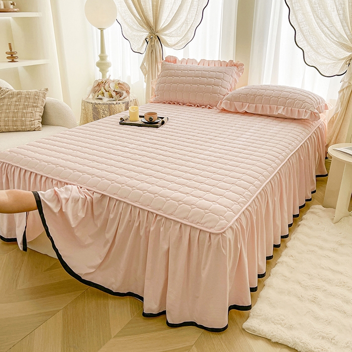 91家纺网 家纺一手货源 找家纺 笠裙家纺 2025新款防水款A类原棉水洗棉夹大豆棉加厚床裙-爱格系列 爱格-玫瑰粉