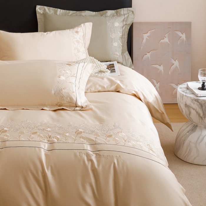 91家纺网 家纺一手货源 找家纺 艾莱家纺 2025新款A类100支长绒棉纯棉四件套-郁金香 郁金香-浅米驼