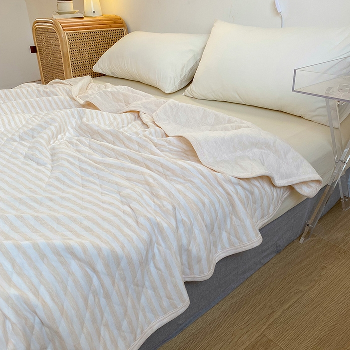 91家纺网 家纺一手货源 找家纺 尺素 2025新款针织棉夏被系列-条纹 条纹黄