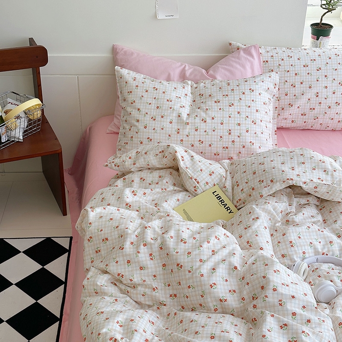 91家纺网 家纺一手货源 找家纺 2025新款纯棉小清新四件套小碎花学生三件套纯色床单印花枕套双人床笠 篱落粉