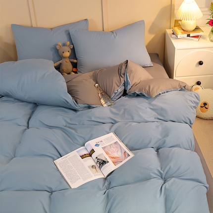 91家纺网 家纺一手货源 找家纺 悦织湾家纺 2025新款亲肤水洗棉纯色双拼四件套轻奢时尚 双拼浅兰灰+浅灰