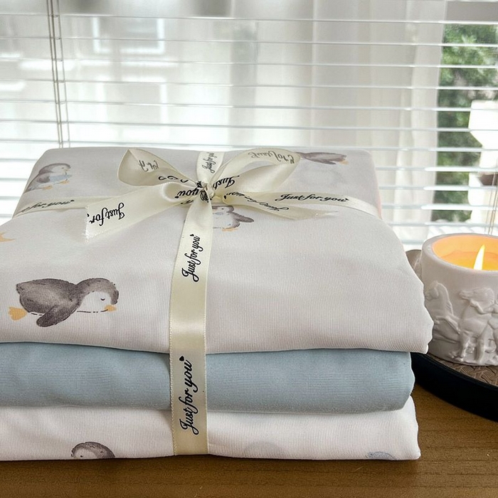 91家纺网 家纺一手货源 找家纺 暖芯优选 2025新款针织棉双层纱四件套小碎花被套床单床笠款学生三件套新款直播热款-叠拍图-系列一 企鹅