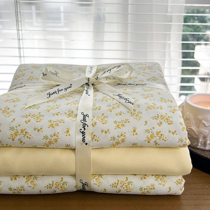 91家纺网 家纺一手货源 找家纺 暖芯优选 2025新款针织棉双层纱四件套小碎花被套床单床笠款学生三件套新款直播热款-叠拍图-系列一 知晓