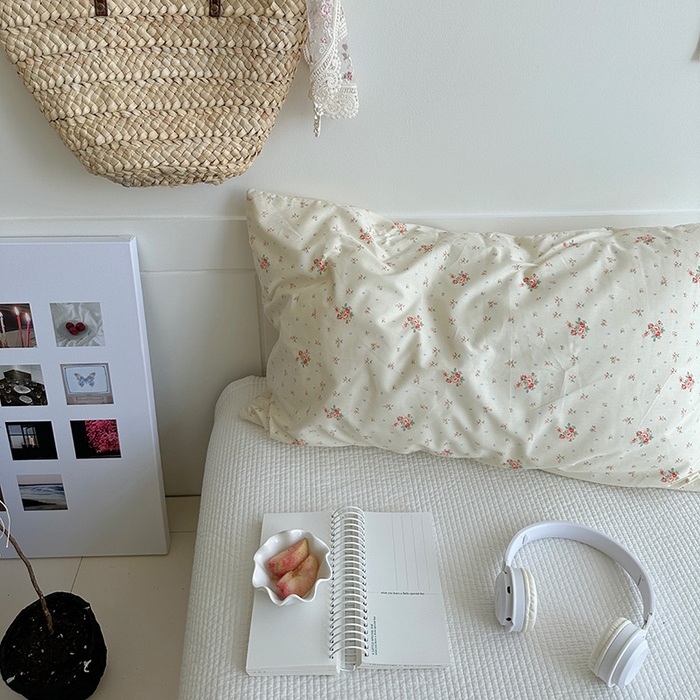 91家纺网 家纺一手货源 找家纺 2025新款纯棉小清新小碎花学生枕套 清如